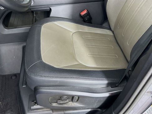 Used 2022 Land Rover Defender 110 X-Dynamic SE image 26