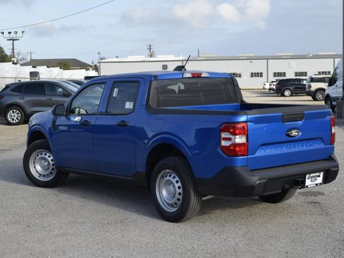 New 2026 Ford Maverick XL image 4