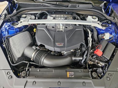 Used 2026 Cadillac CT5 V Blackwing w/ Deep Ocean Appearance Package RWD image 23