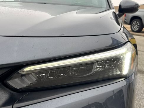 Used 2024 Honda Civic Touring image 12