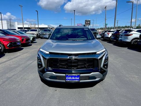 New 2026 Chevrolet Equinox ACTIV w/ Convenience Package III AWD/4WD image 25
