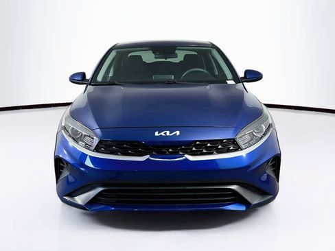 Used 2023 Kia Forte LXS FWD image 6