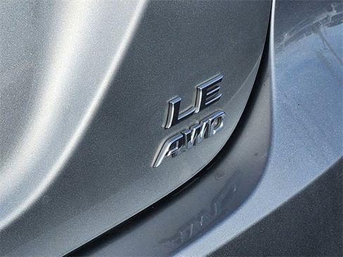Used 2023 Toyota Camry LE image 12