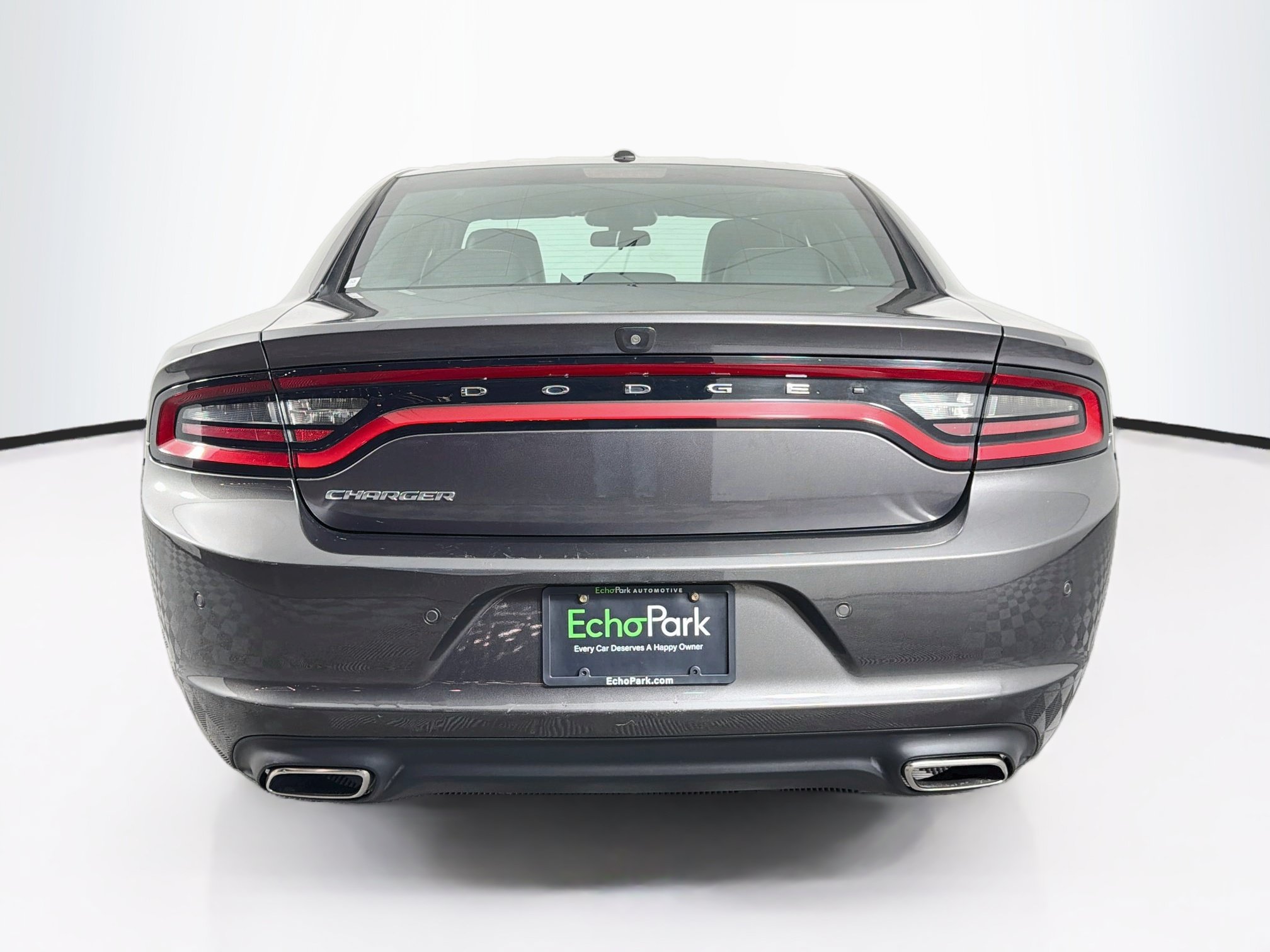 Used 2021 Dodge Charger SXT w/ Leather Interior Group RWD image 7
