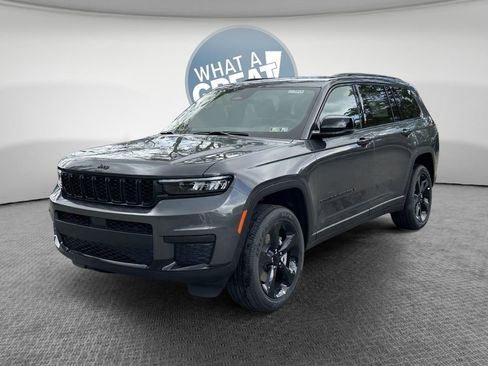 New 2025 Jeep Grand Cherokee L Altitude image 31