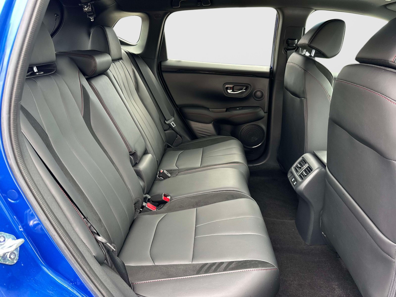 Certified 2025 Acura ADX A-Spec AWD/4WD image 11
