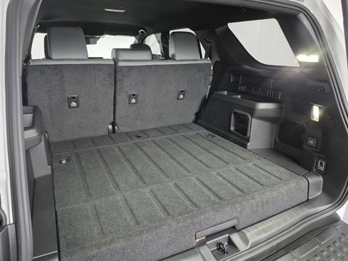 New 2026 Toyota 4Runner 4WD image 16