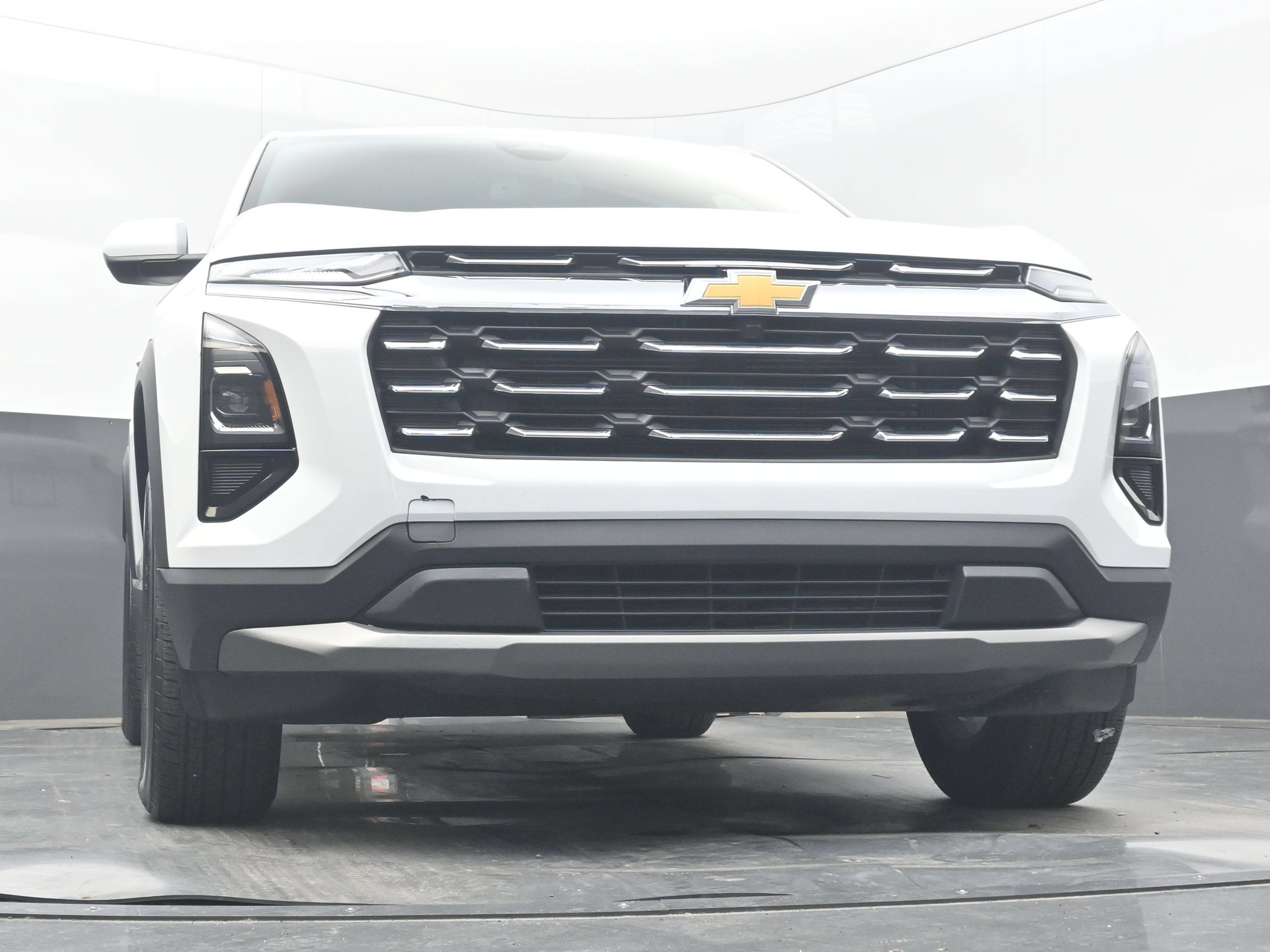Used 2026 Chevrolet Equinox LT FWD image 26