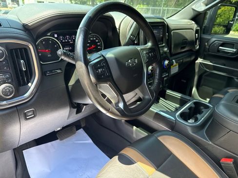 Used 2021 Chevrolet Silverado 2500 LTZ w/ Carhartt Edition AWD/4WD image 10