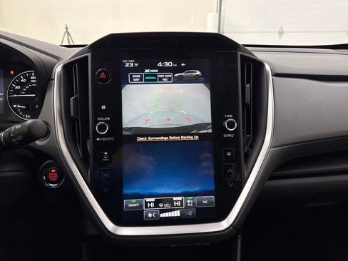 Certified 2025 Subaru Crosstrek 2.0i Premium image 18