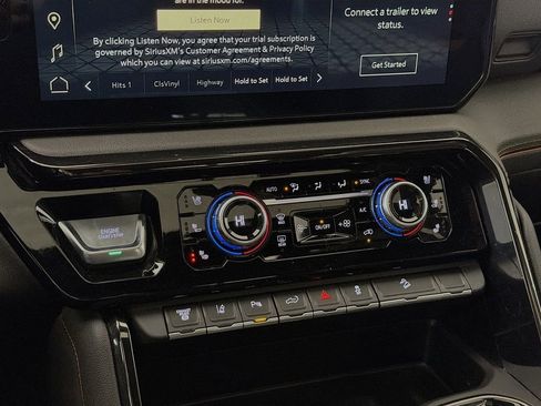 Used 2024 GMC Sierra 2500 AT4 w/ AT4 Premium Plus Package image 20