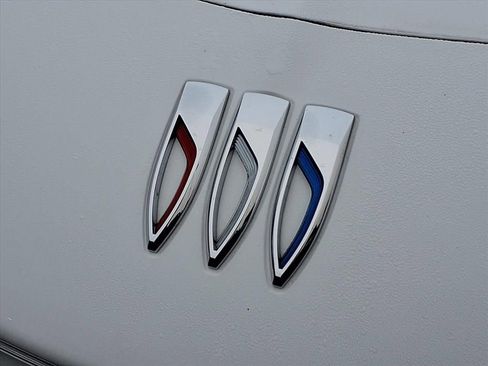 Used 2024 Buick Encore GX Preferred image 32