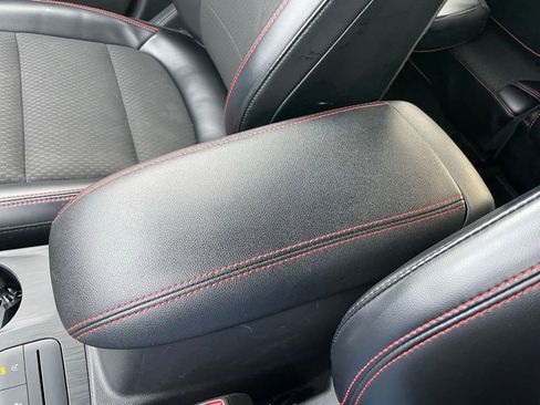 Used 2024 Ford Escape ST-Line image 46