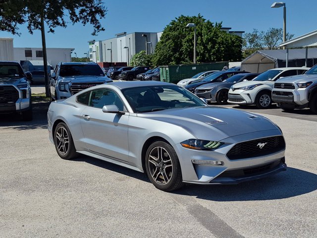 Used 2021 Ford Mustang Premium RWD image 3