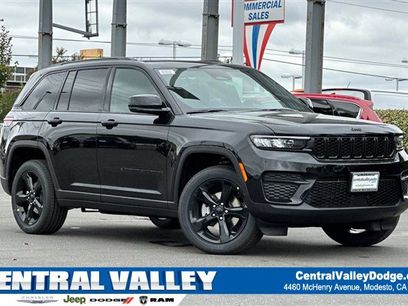 New 2025 Jeep Grand Cherokee Altitude