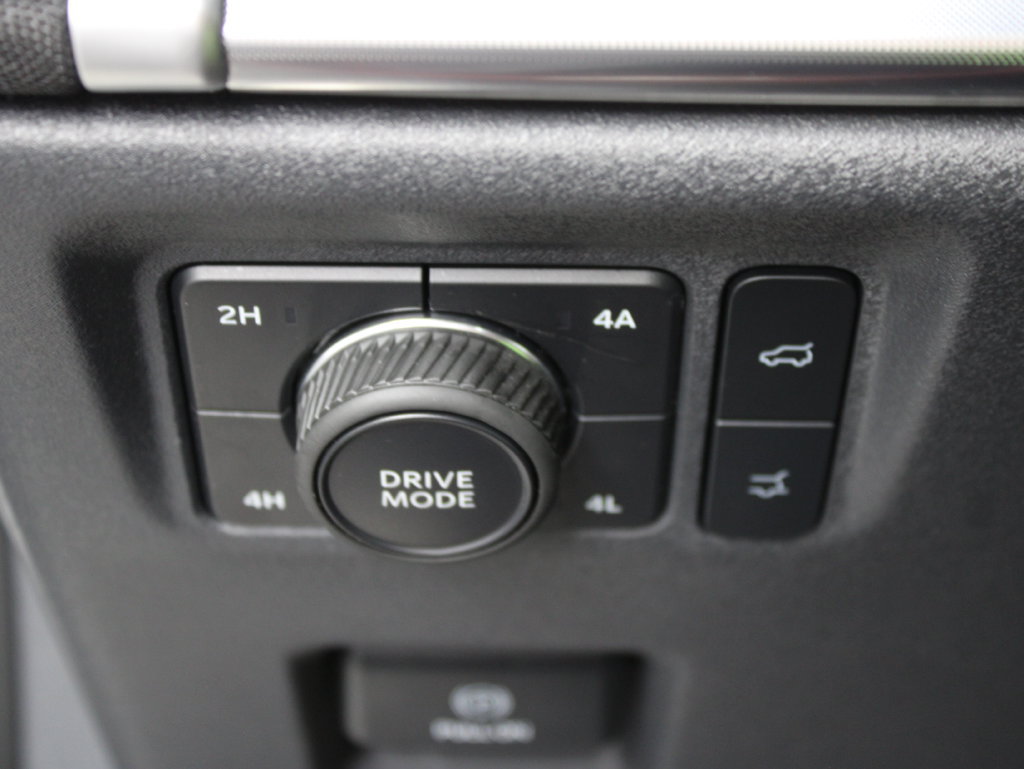 Used 2025 Ford Expedition King Ranch AWD/4WD image 66