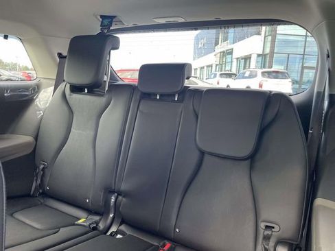 New 2026 Kia Carnival EX image 26