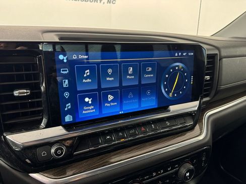 Used 2022 Chevrolet Silverado 1500 RST image 17