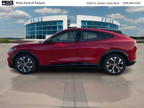 Used 2022 Ford Mustang Mach-E Premium image 8