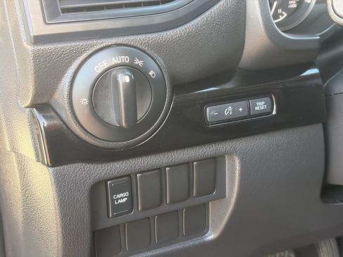 Certified 2023 Nissan Titan SV AWD/4WD image 23