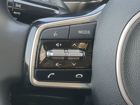 Certified 2023 Kia Sorento S w/ Panoramic Sunroof Package FWD image 29