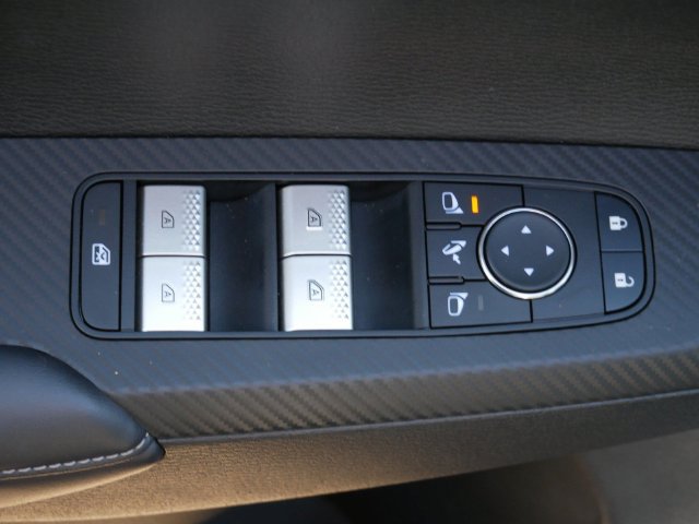 Used 2026 Mitsubishi Outlander SE AWD/4WD image 14