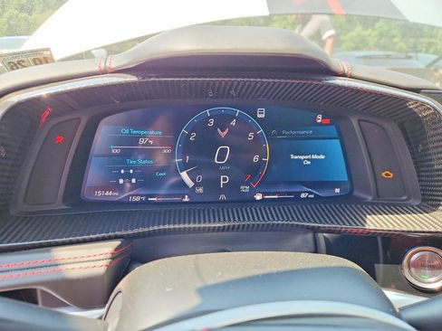 Used 2021 Chevrolet Corvette Stingray Premium Conv w/ Z51 Performance Package RWD image 8