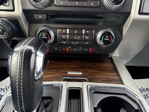 Used 2018 Ford F150 Lariat w/ Equipment Group 502A Luxury image 50