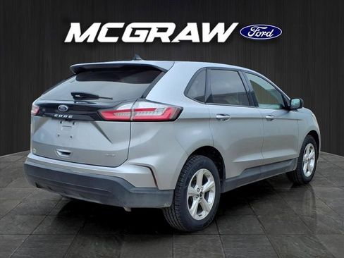 Used 2023 Ford Edge SE image 7