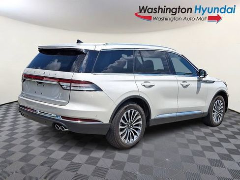 Used 2024 Lincoln Aviator Reserve w/ Elements Package Plus AWD/4WD image 6