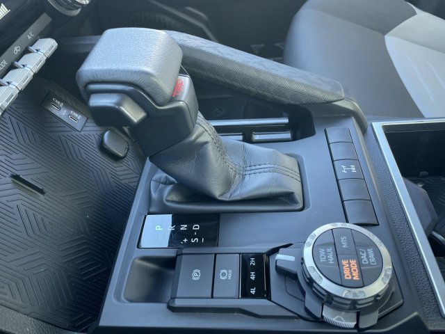 Used 2026 Toyota Tacoma TRD Off-Road AWD/4WD image 21