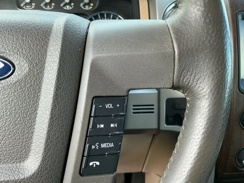 Used 2014 Ford F150 Lariat w/ Equipment Group 502A Luxury image 28