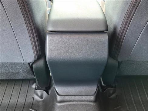 Used 2018 Subaru Crosstrek 2.0i Premium AWD/4WD image 20