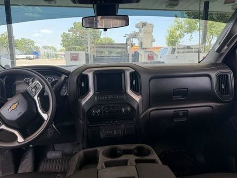 Used 2022 Chevrolet Silverado 2500 W/T w/ WT Fleet Convenience Package AWD/4WD image 9