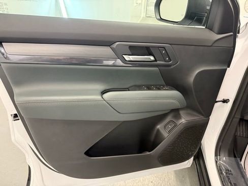 New 2026 GMC Terrain AT4 image 14