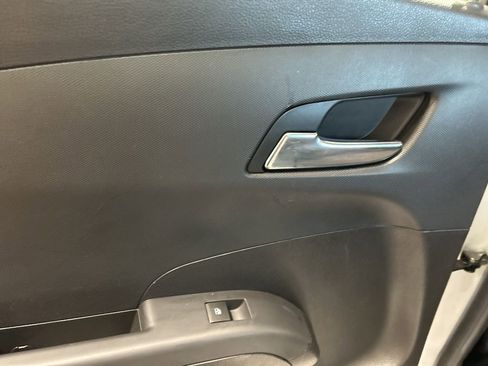 Used 2015 Chevrolet Sonic LT image 19