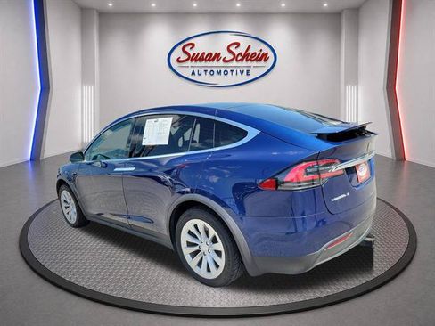 Used 2017 Tesla Model X 90D AWD/4WD image 7