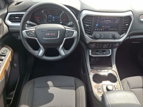 Used 2023 GMC Acadia SLE w/ Driver Convenience Package FWD image 14
