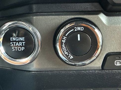 Used 2020 Toyota Tacoma 4x4 Double Cab image 27