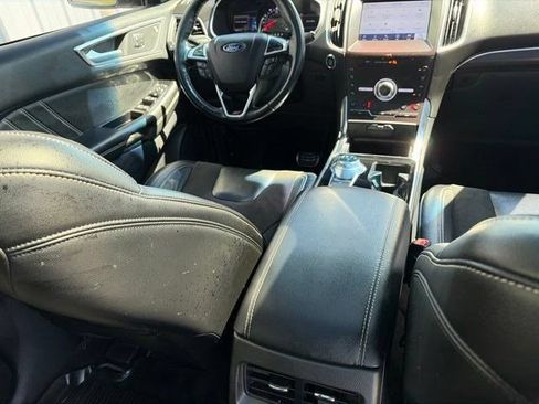 Used 2020 Ford Edge ST w/ Equipment Group 401A AWD/4WD image 42