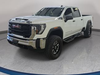 Used 2024 GMC Sierra 2500 Pro w/ Convenience Package AWD/4WD video 1