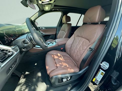New 2026 BMW X5 xDrive50e AWD/4WD image 9