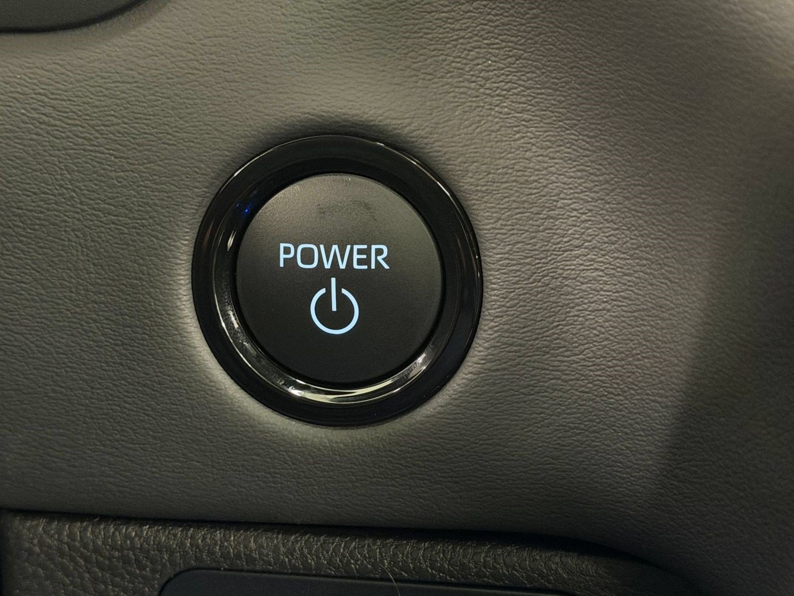 New 2026 Toyota Tundra Platinum AWD/4WD image 15