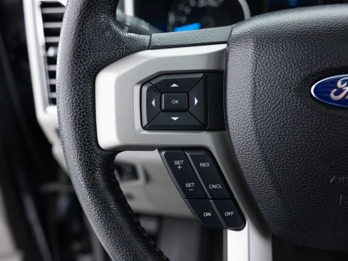 Used 2016 Ford F150 Lariat image 42