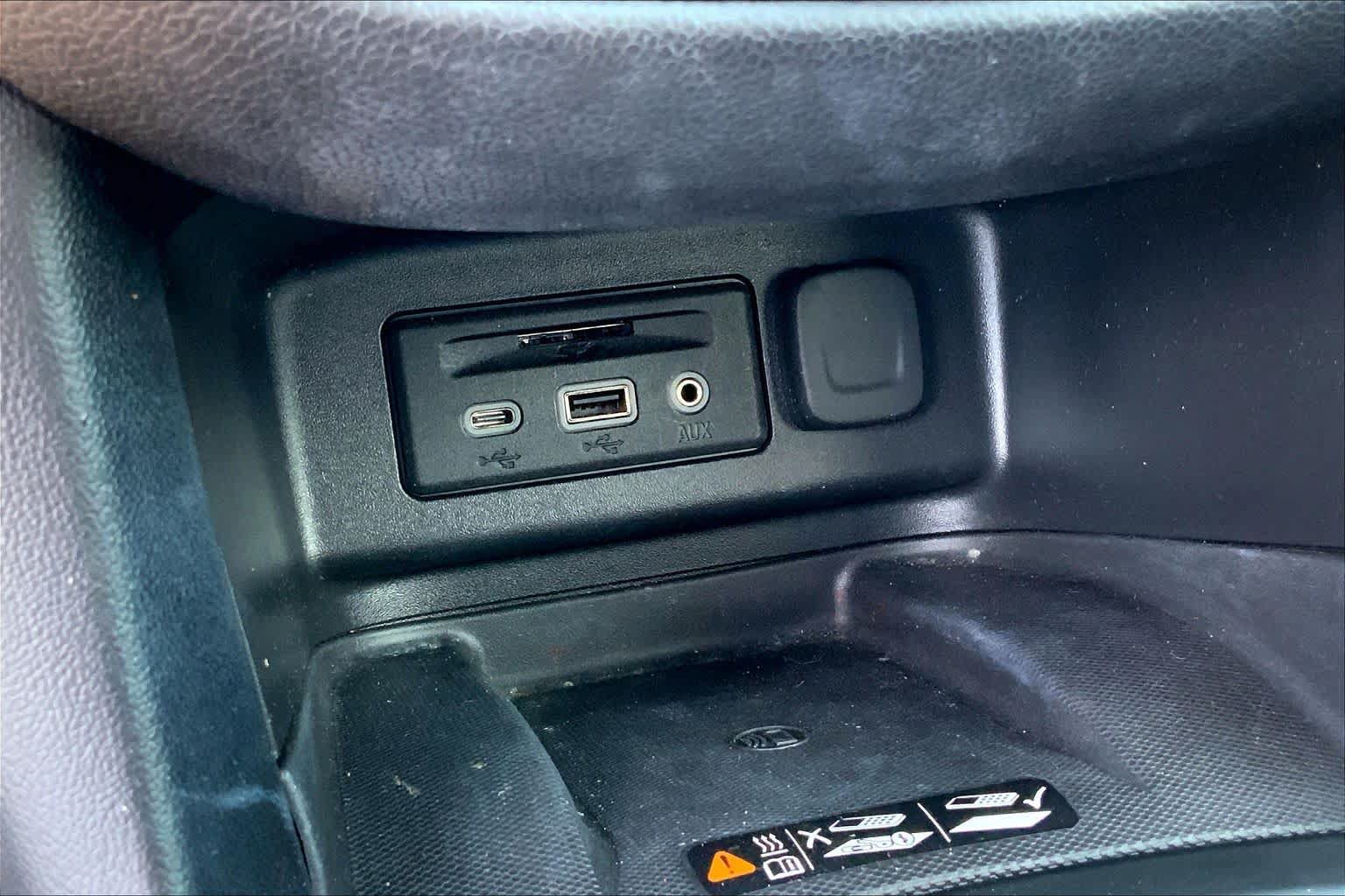 Used 2019 Chevrolet Equinox Premier AWD/4WD image 34