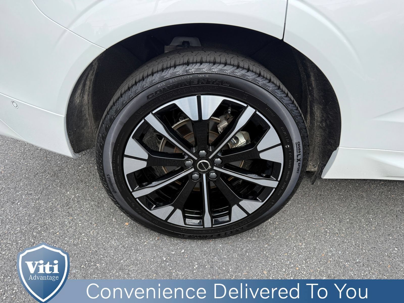 Used 2026 Volvo XC60 B5 Plus w/ Protection Package Premier AWD/4WD image 13
