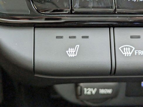 Used 2025 Hyundai Elantra SEL FWD image 27