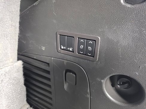 Used 2019 GMC Yukon Denali w/ Denali Ultimate Package image 39