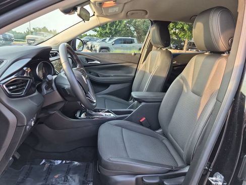 Used 2023 Buick Encore GX Preferred FWD image 21