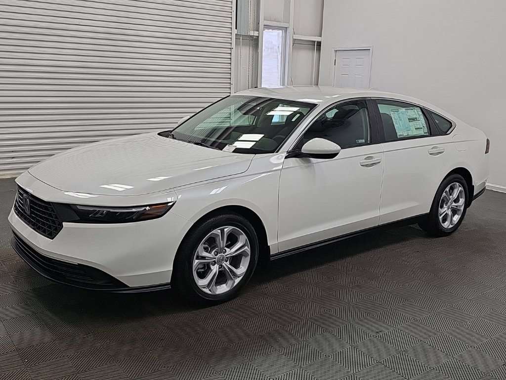 New 2026 Honda Accord LX image 4